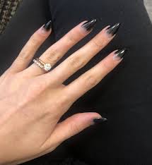 Ombre hair has popularized significantly in recent years. Black Ombre Acrylics Black Ombre Nails Black Nails Short Ombre Acrylic Nails