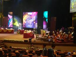 The shah alam komuter station is a komuter train station located in seksyen 19, shah alam, selangor, malaysia. Shah Pekan On Twitter Pertandingan Akhir Bahas Piala Perdana Menteri Ke 45 Di Dewan Jubli Perak Bangunan Sultan Salahuddin Abdul Aziz Shah Alam Https T Co Dcsva6tdkh