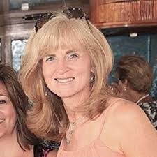 Wendy Cramer's Instagram, Twitter & Facebook