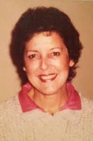 Laura Rash's Instagram, Twitter & Facebook