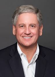 Pat Wheat's Instagram, Twitter & Facebook