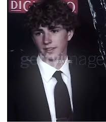 crashing out over this photo || im a minute into gilmore girls and i  already like it || #wsxobell #WALKERSCOBELL #fypp #foryoupage #foryou  #walkerscobelledit #viral #blowthisup #walkerscobell ...