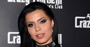 90 Day Fiance's Larissa Dos Santos Lima Speaks Out After Court