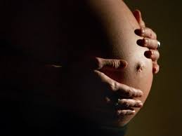 Nun meinte sie heute, dass sie nicht schwanger sei, weil sie normal ihre tage bekommen hat. Mutter Bemerken Infektionen Nicht Arzte Schlagen Alarm So Gefahrden 90 Prozent Der Schwangeren Ihr Baby Focus Online