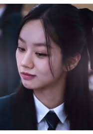 Hi, I wearing Urd's costume while playing “My Heart and Light.” Every time  I hear this song and think of the game scenes, I feel so touched 😭😭😭