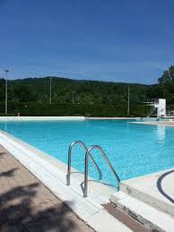 Le Guide Des 2 Piscines De Najac Nageurs Com