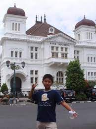 The last governor before the interim phase, boediono, resigned due to his vice presidential candidacy in the indonesian presidential election. Banco De Indonesia Picture Of Bank Indonesia Yogyakarta Region Tripadvisor