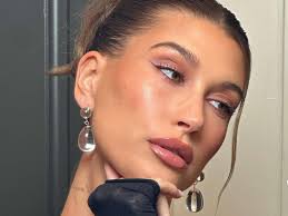 Lip oil x Lip Gloss X Lip Balm - Blog Florenza