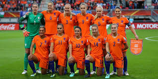 De strijd om de titel voor het ek voetbal is losgebarsten en dat betekent vooral veel nagelbijten. De Oranje Leeuwinnen Gaan Naar Het Wk