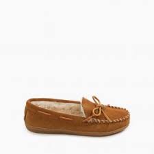 Check spelling or type a new query. Women S Slippers Sheepskin Slippers Fur Lined Slippers Minnetonka Moccasin Minnetonka Moccasin