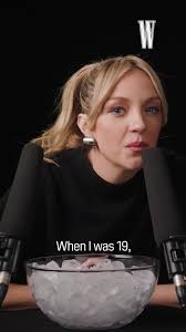 Abby Elliott Lea Remini Impression