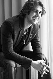 Josh groban is currently touring across 1 country and has 7 upcoming concerts. Josh Groban Photo Josh Groban Classical Musicians Singer Famous Faces