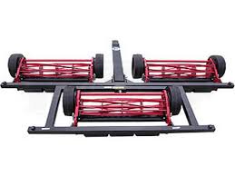 With an additional 2 blades, the reel delivers unmatched cut quality. Promow Gold Series 3 Gang Mower 3 Reels