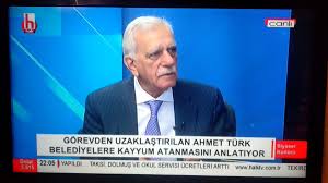 Darbe yapan asker trt'ye el koydu trt'nin reji dairesinde askerler girdi. Mustafa Ilker Yucel On Twitter 15 Temmuz Da Trt De Silah Zoruyla Darbe Bildirisini Okutmuslardi Halk Tv De Ise Silahsiz Okundu Ayni Gece Ulusalkanal Ilk Dakikalarda Darbeye Direnme Cagrisi Yapmisti Halk Tv Simdi De Izleyicisinin