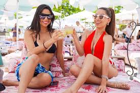 Strawberry Moon Sundays