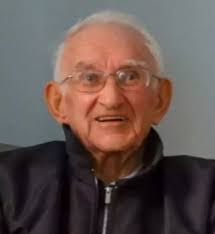 Nancy Heslop's Instagram, Twitter & Facebook