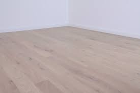 Planeo Parkettboden Modern Madrid Eiche Weiss Matt Lackiert Geschliffen Micro Fase Landhausdiele Parkettboden Haus Bodenbelag Parkett