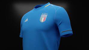 Bestellen sie jetzt das neue dfb trikot der deutschen fußballnationalmannschaft! Italienischer Fussballverband Vor Wechsel Von Puma Zu Adidas