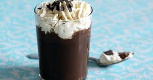 Recette Creme Viennoise Ou Chocolat Liegeois Par Made In Une Touche De Douceur A Votre Dessert Chocolat Liegeois Creme Au Chocolat Recette