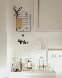 Aber nicht zum essen, sondern stellen sie sich einfach die farben, die glasur, die benutzen sie die korkplatten als schablonen und schneiden kreise aus dem stoff. Eine Pinnwand Selber Machen Und Deko Ideen Seite 3