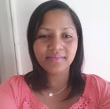 Ramona de los Santos обновил(-а) фото профиля.