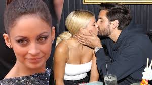 She started her career with mary grace swim and is now known worldwide for her works. Nicole Richie Calls Sofia Richie Scott Disick S Relationship Unhealthy Youtube