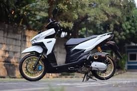 Sejarah honda vario 110 125 150 esp cbs iss generasi 2006 via goozir.com. Modifikasi Honda Vario 125 Elegan Tapi Sparepart Nya Bikin Melotot Motorplus