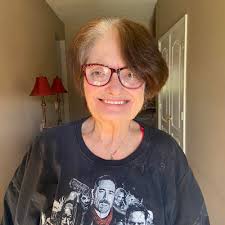 I may be the only one but I liked Brenda. In the 90s era