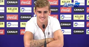 He plays the game like a veteran but you can still catch him goofing around on ig or. Griezmann Sagt Schwulen Spielern Unterstutzung Zu Queer De