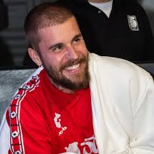 Devil Wears Prada 2 ”plot details emerge as Meryl Streep — in full Miranda  Priestly hair — and cast meet Anna Wintour