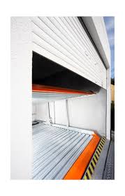 Aus 1 Mach 2 Mit Zusammenarbeit Der Laumer Bautechnik Gmbh In Massing Bau Zuhause Garage Ideen