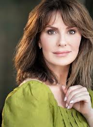 Pamela Perrine's Instagram, Twitter & Facebook