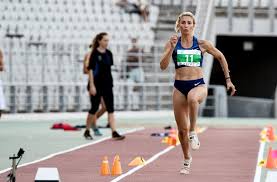 Ποιοι ειμαστε το οινοποιειο ο αμπελωνας H Papaxrhstoy Aneta Ston Teliko Toy Triployn Libre