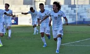 Han ble den yngste spilleren i primera división noen gang, 15 år og 219 dager gammel. Luka Romero Luka Romero Bezzana Mallorca