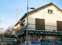 Se encuentra a 24,2 km del centro de parís. La Poste A Conflans Fin D Oise Pont Eiffel Michel Rifaut