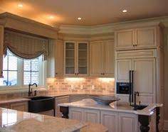 Choosing a color for your granite countertops is an important part of setting the overall color scheme for your kitchen. 19 Pickled Oak Cabinets Ideas Oak Cabinets Oak Kitchen Cabinets Oak Kitchen