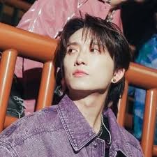 店長好👋🏻👋🏻👋🏻台灣也會有專屬星級店長嗎🥺