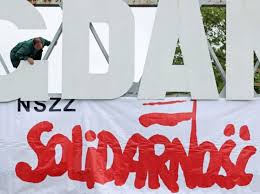 Logo made for an midwives agreement. Nszz Solidarnosc I Tworca Logo Zwiazku Negocjuja Porozumienie Ws Ochrony Znaku Dzieje Pl Historia Polski