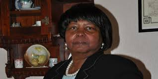 Play presents 'Lowdown'