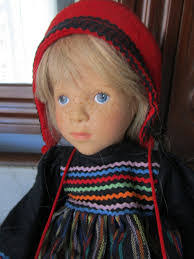 Bettina Ling's Instagram, Twitter & Facebook