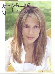 Jennifer Bransford's Instagram, Twitter & Facebook