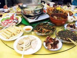 There are some fun traditions i'll let you in on, plus easy tips for hosting any asian theme dinner party. Dinner Party Of Visitourchina On Jan 5th 2010 China Travel Blog China Blog