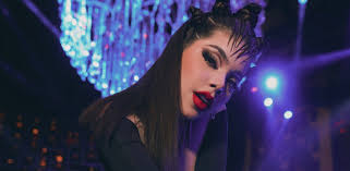 Sandy Salazar (@SandyGshr)