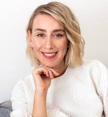 Alison Rice's Instagram, Twitter & Facebook