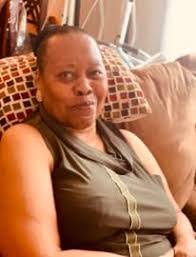 Ivy Wilcox's Instagram, Twitter & Facebook