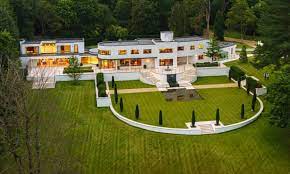 Find 65 ways to say estate, along with antonyms, related words, and example sentences at thesaurus.com, the world's most trusted free thesaurus. Super Rich Buying Up Downton Abbey Estates To Escape Pandemic The Super Rich The Guardian