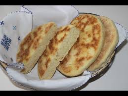 Marokkanisches Pfannenbrot Batbout Matlou Moroccan Pan Bread Youtube Pan Brood