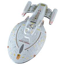 It was launched in 2371 and was under the command of captain kathryn janeway. U S S Voyager 10 Inch Xl Edition All Star Trek