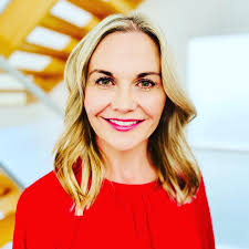 Who is a good South African hairdresser in Bristol UK for fine hair?