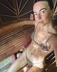 Julianne hough titties